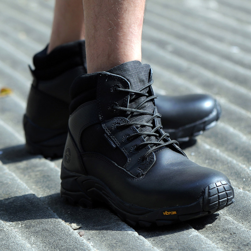 君洛克战训靴 限时优惠 到手价 668元 【活动时间：2月27日-3月1日，3月6日发货顺丰包邮】